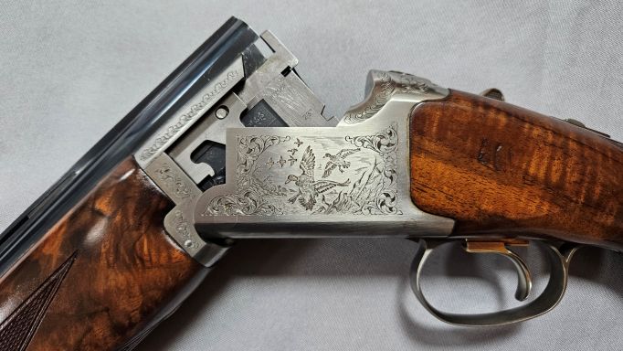 Browning 325 Grade 3 28" Invector